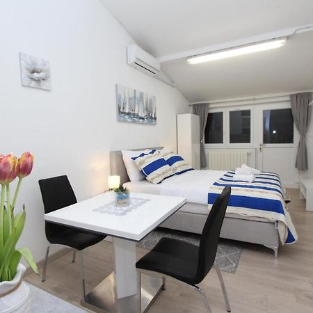 Studio Sunny Ровинь Экстерьер фото