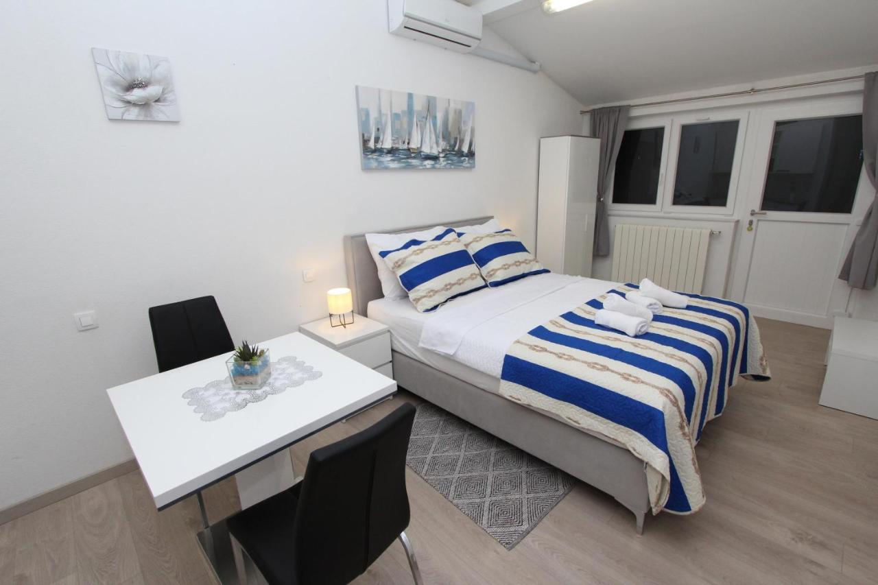 Studio Sunny Ровинь Экстерьер фото