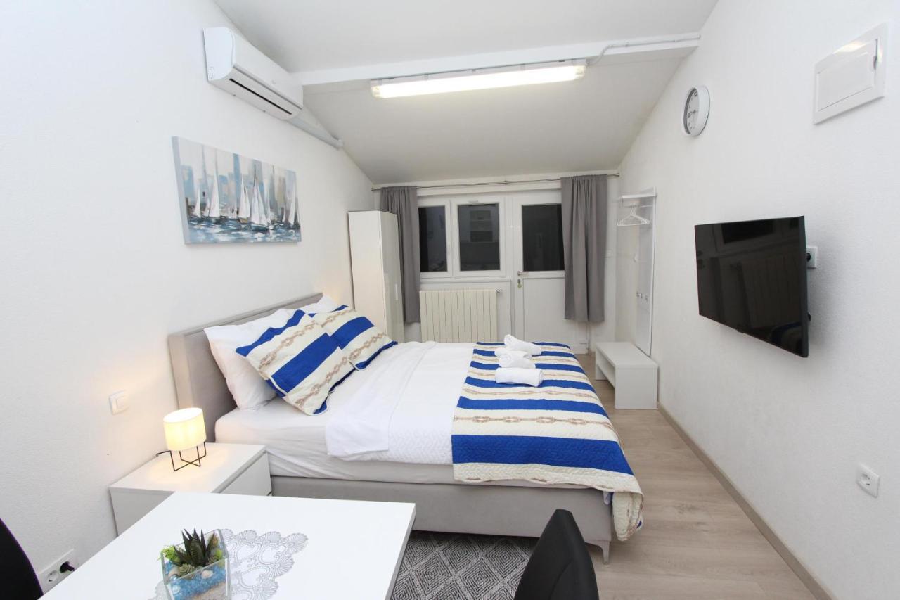 Studio Sunny Ровинь Экстерьер фото