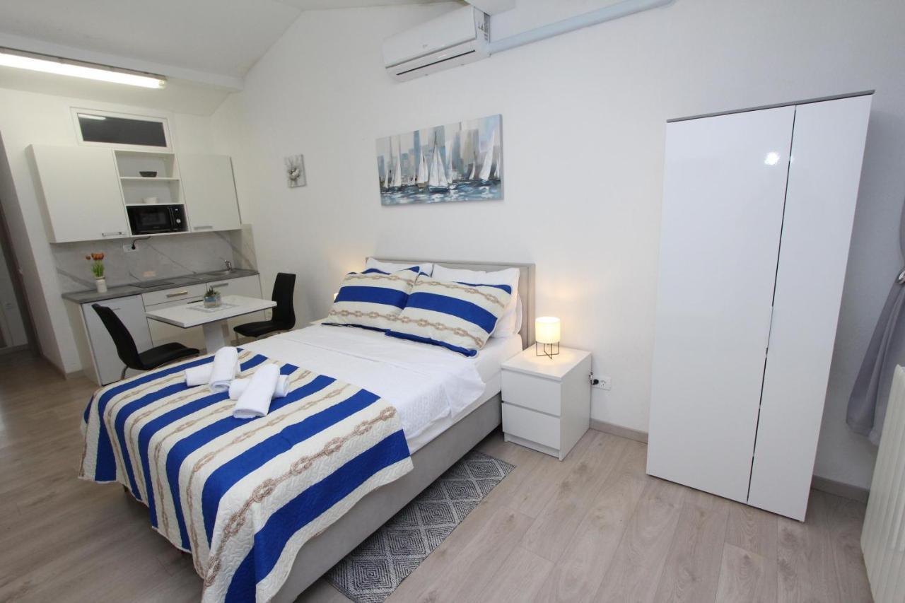 Studio Sunny Ровинь Экстерьер фото